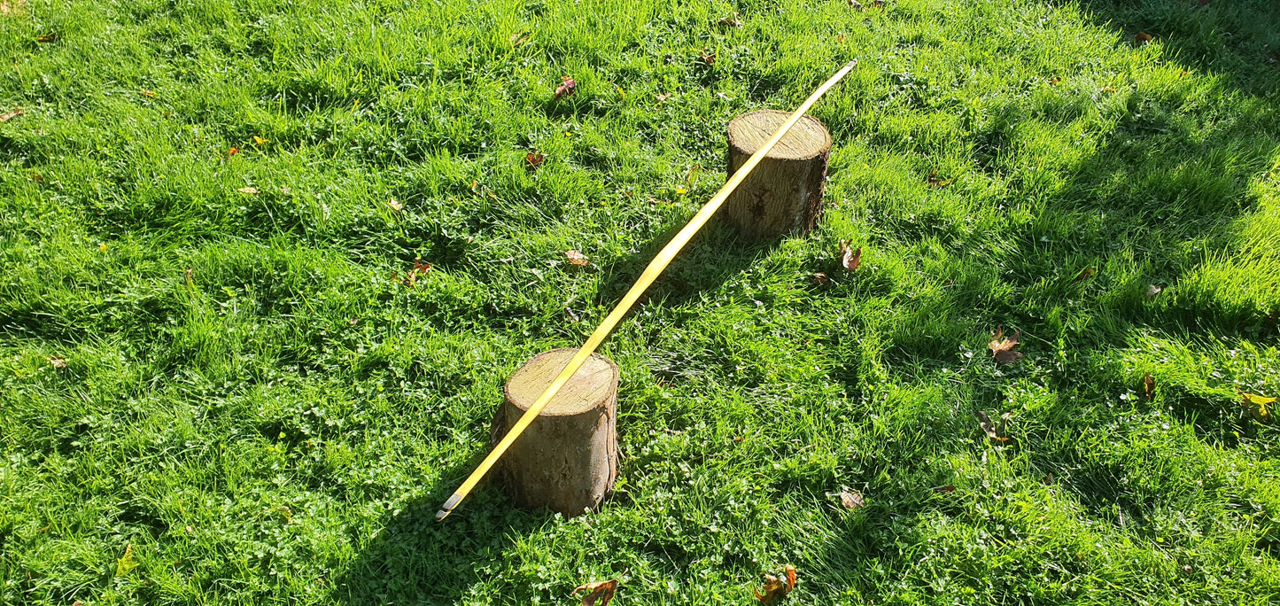 Storm-bringer: Native American (Lakota) bow: 31lb draw weight