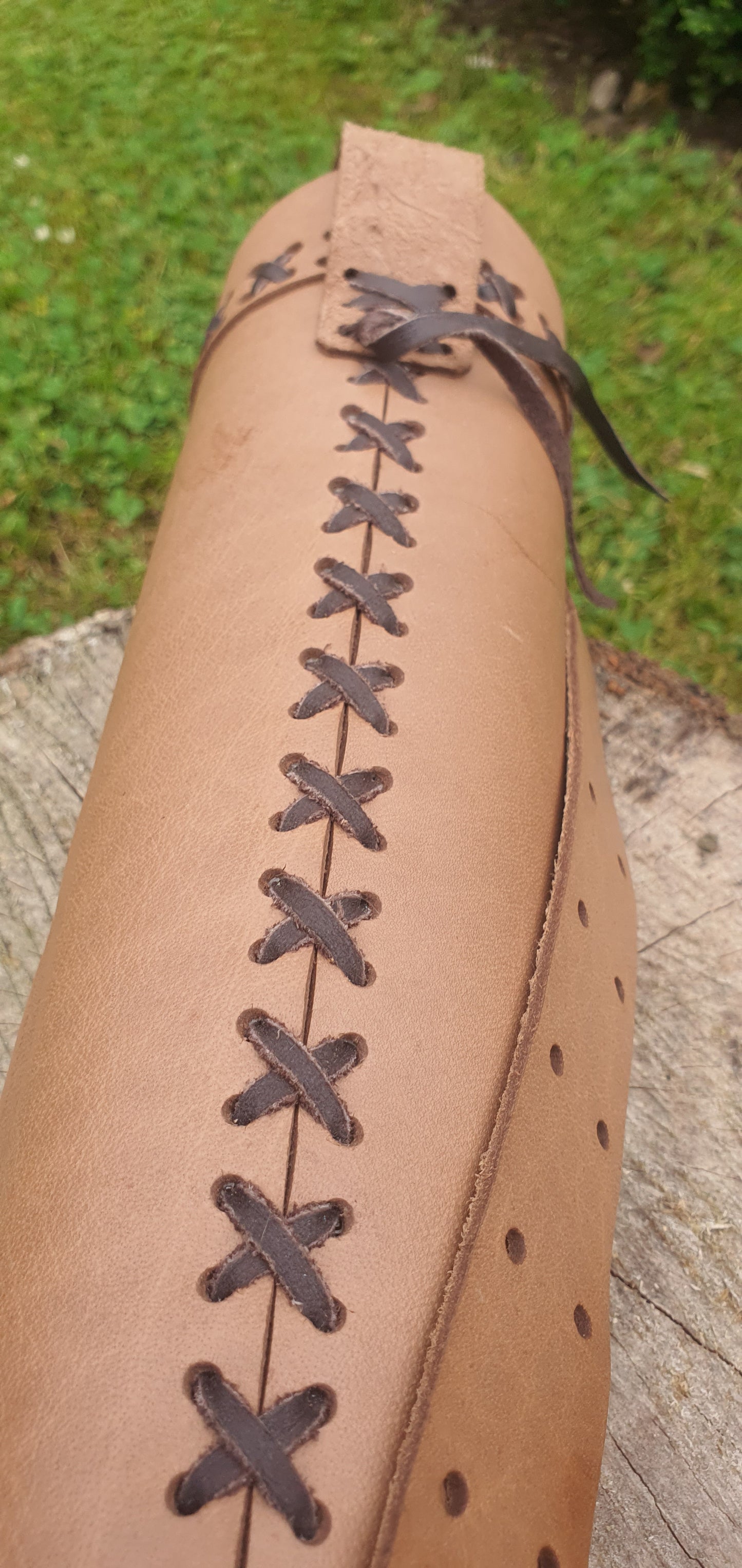 Patterned leather tube quiver - Multiple leather colours available