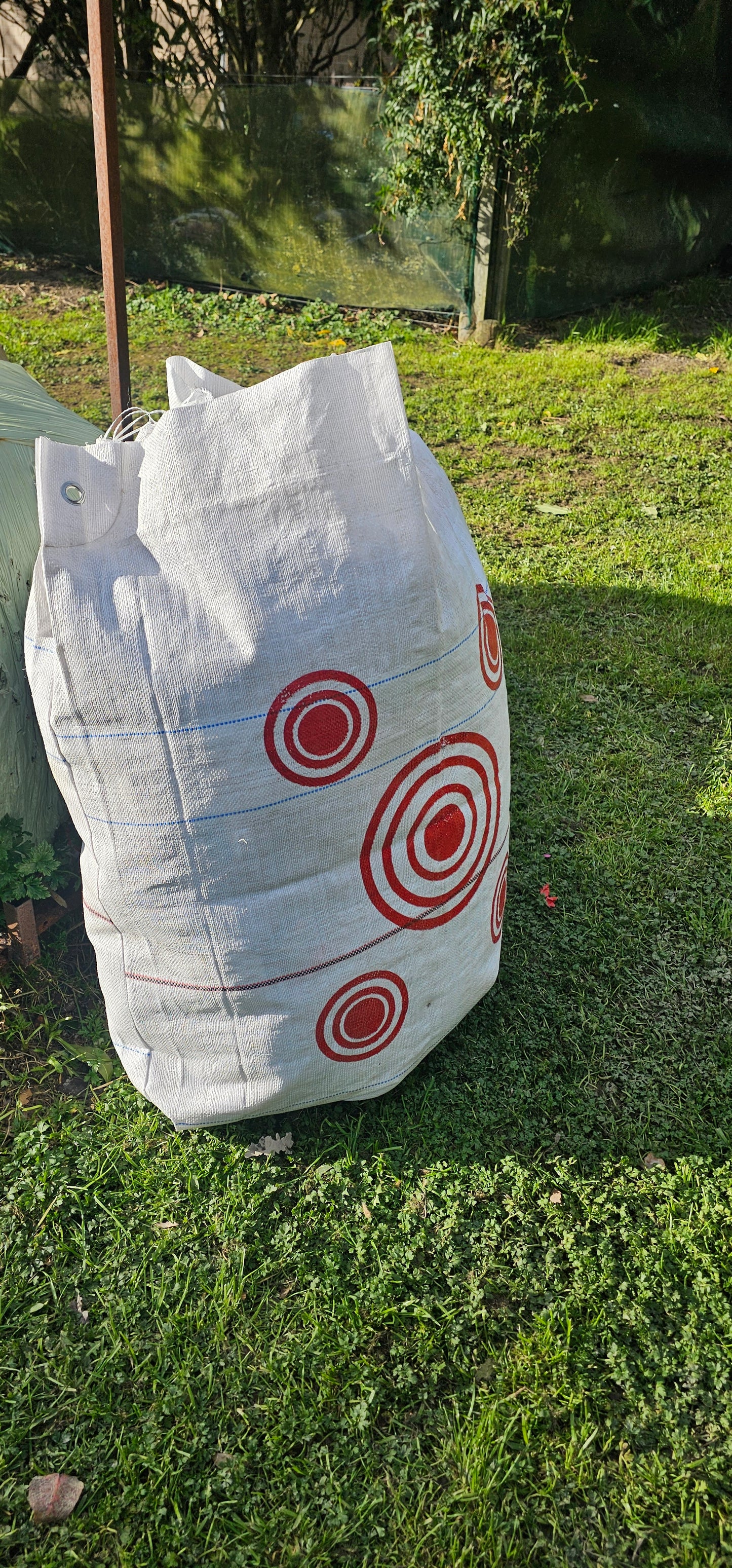 Large fillable target bag 711mm x 965mm
