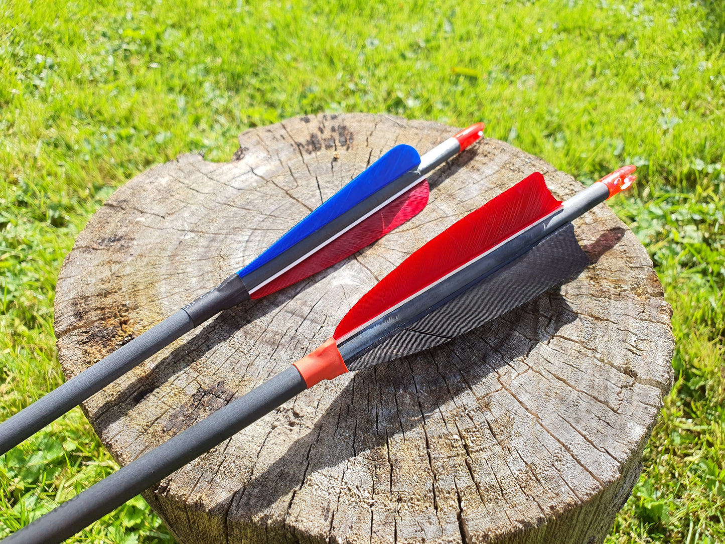Carbon Hunting arrow with 3/16" cutting diameter - 30 inch shaft
