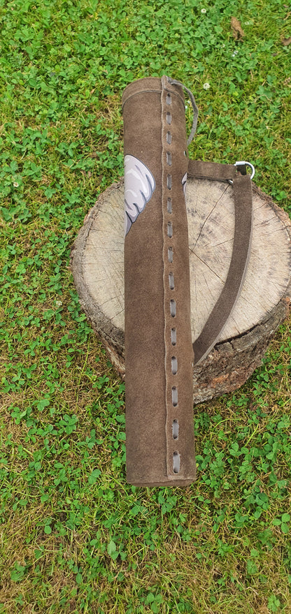 Leather tube quiver with elephant print (Waist hang style)