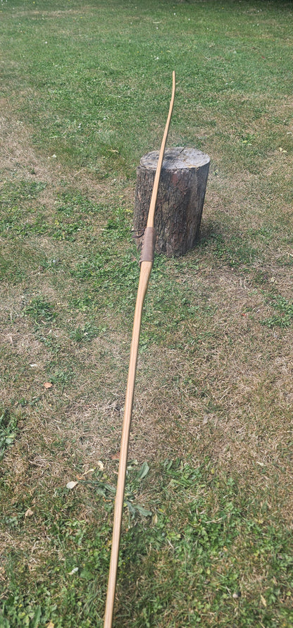 Varang longbow - Ash longbow with bamboo lamination